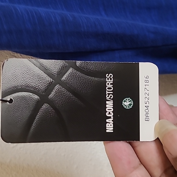 The Nike Tee NBA NY Knicks Dri- Fit Cotton V-Neck Athletic Blue Blk Wmns XXL NWT - Picture 6 of 12